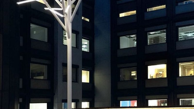 高速公路照明工程专业公司：如何保障夜间行车安全**